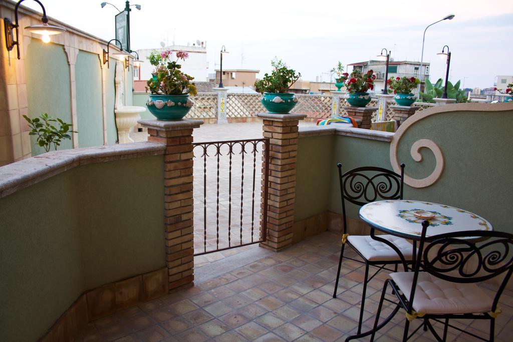 Villa Cristina Giardini Naxos Exterior foto